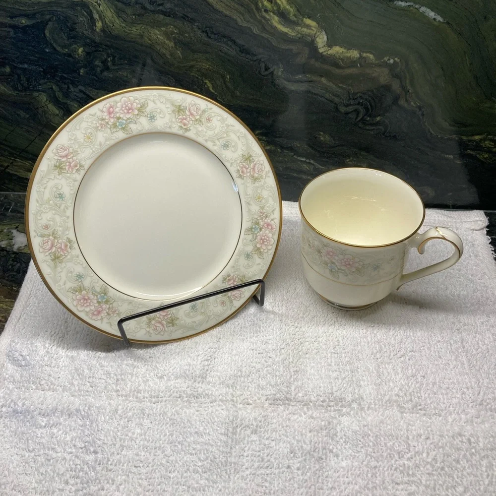 Noritake willowbrook bread